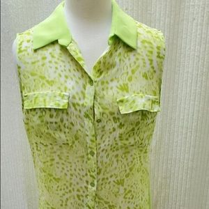 Tahari Green Sleeveless Blouse